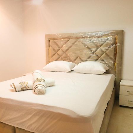 Amazing Appartement Au Centre Ville En Face Hilton - Gare Train Tanger Ngoại thất bức ảnh